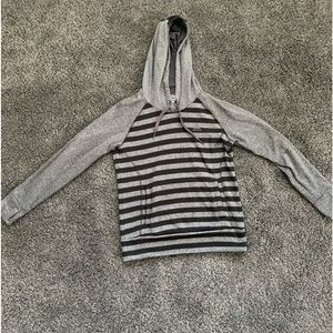 Adidas Climawarm pullover Hoodie Size Small